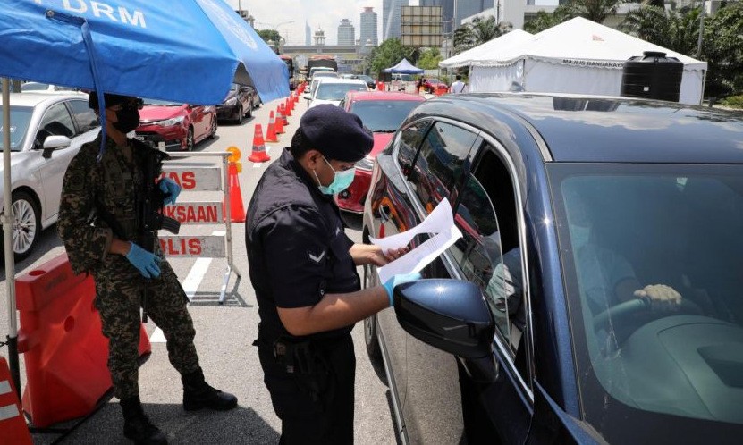 NÓNG! Malaysia phong tỏa toàn quốc vì Covid-19. (Nguồn: Reuters) NÓNG! Malaysia phong tỏa toàn quốc vì Covid-19. (Nguồn: Reuters)