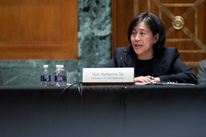 Covid-19: Mỹ thúc đẩy bỏ quyền sở hữu trí tuệ với vaccine, Việt Nam trước cơ hội sản xuất vaccine quy mô lớn. (Nguồn: Reuters) Covid-19: Mỹ thúc đẩy bỏ quyền sở hữu trí tuệ với vaccine, Việt Nam trước cơ hội sản xuất vaccine quy mô lớn. (Nguồn: Reuters)