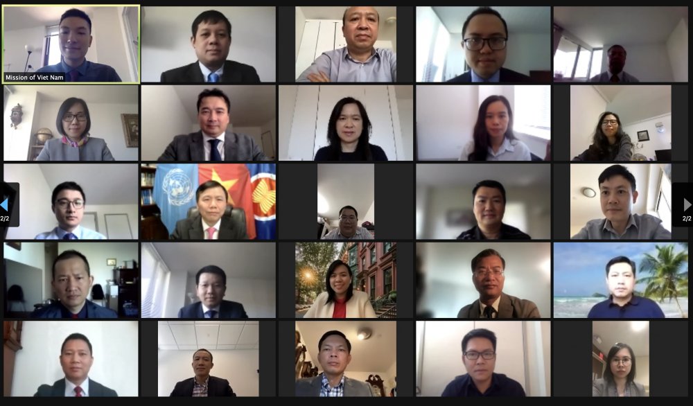 Phái đoàn Việt Nam tại LHQ tổ chức buổi nói chuyện nhân kỷ niệm 100 năm ngày sinh đồng chí Nguyễn Cơ Thạch Phái đoàn Việt Nam tại LHQ tổ chức buổi nói chuyện nhân kỷ niệm 100 năm ngày sinh đồng chí Nguyễn Cơ Thạch