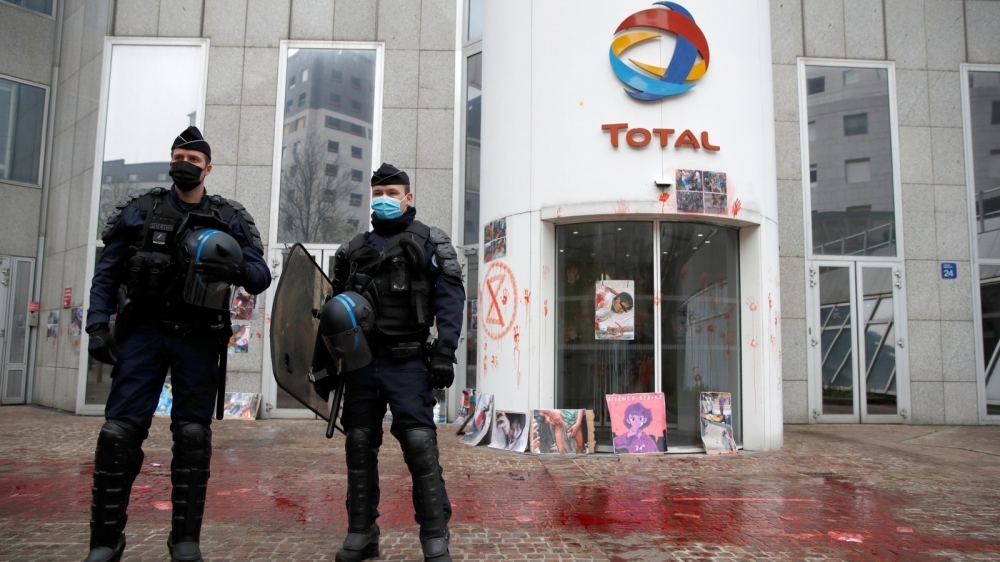 Tình hình Myanmar: Nhật Bản thu xếp cho các nhà ngoại giao bị 'sa thải', Total cắt thanh toán cho quân đội