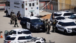 Cập nhật vụ xả súng khiến loạt người tử vong ở Mỹ: Hé lộ danh tính hung thủ, Nhà Trắng nói gì?