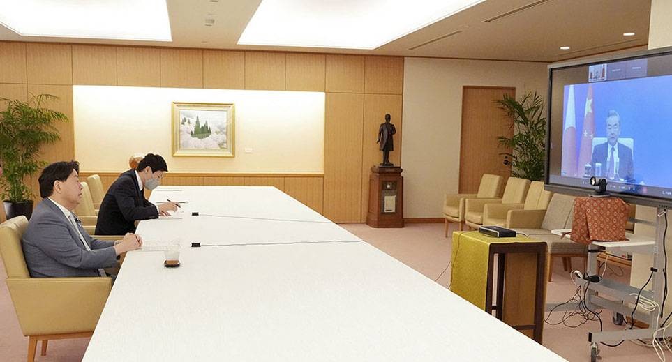 Nhật Bản nhắn nhủ Trung Quốc: Hãy đóng một 'vài trò có trách nhiệm với hòa bình. (Nguồn: Kyodo)