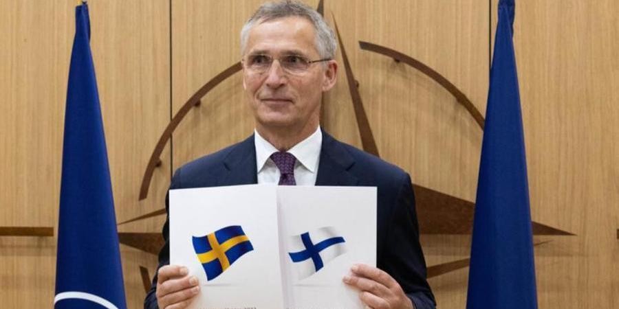 Bất đồng chuyên gia nhập NATO: Chẳng phải điều lạ? Tổng thống Mỹ ủng hộ thêm thành viên, Anh-Đức tỏ niềm tin. (Nguồn: Facebôk) Bất đồng chuyên gia nhập NATO: Chẳng phải điều lạ? Tổng thống Mỹ ủng hộ thêm thành viên, Anh-Đức tỏ niềm tin. (Nguồn: Facebôk)