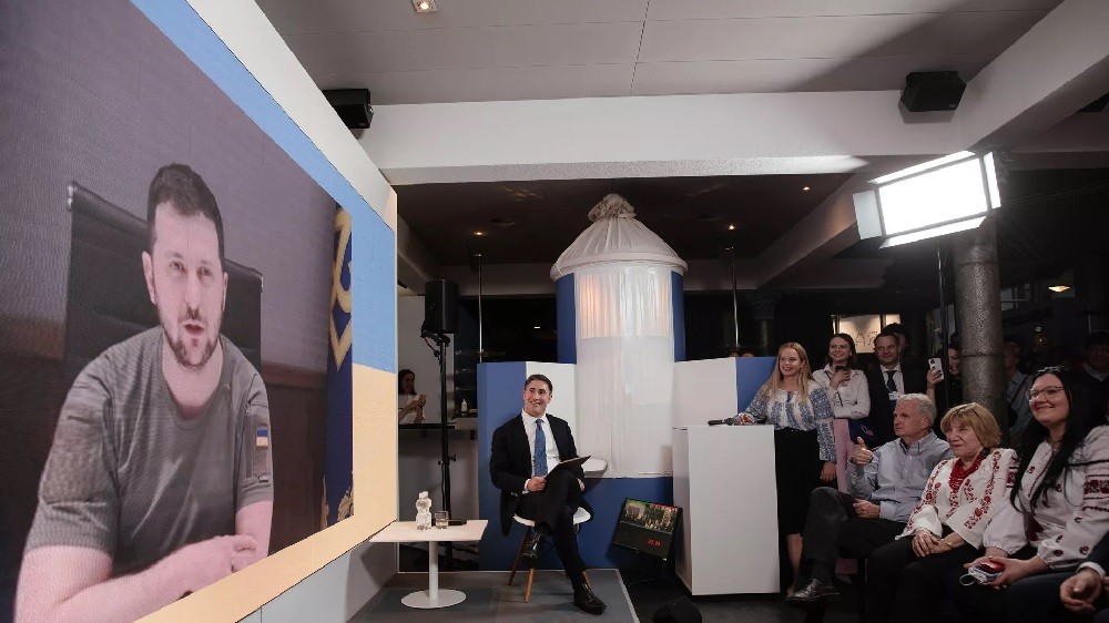 Tổng thống Ukraine tuyên bố: Chỉ chấp nhận gặp Tổng thống Nga, chỉ chấp nhận thảo luận một vấn đề. (Nguồn: Axios)