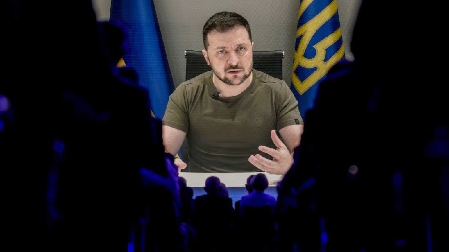 Kinh tế Ukraine lao dốc, thiếu hơn 400 tỷ USD hoặc hơn nữa, Tổng thống Zelensky ‘ủ mưu’ với tài sản của Nga