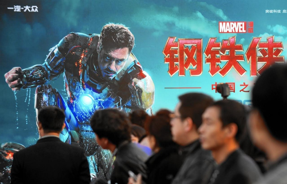 Hollywood - Đòn bẩy quan hệ Mỹ - Trung?