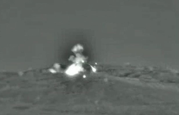 Israel tấn công các mục tiêu quân sự của Syria