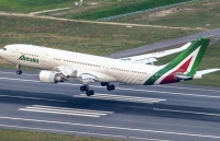 sau 11 tuan cach ly do dich covid 19 nguoi dan phap no nuc keo nhau diuong ca phe