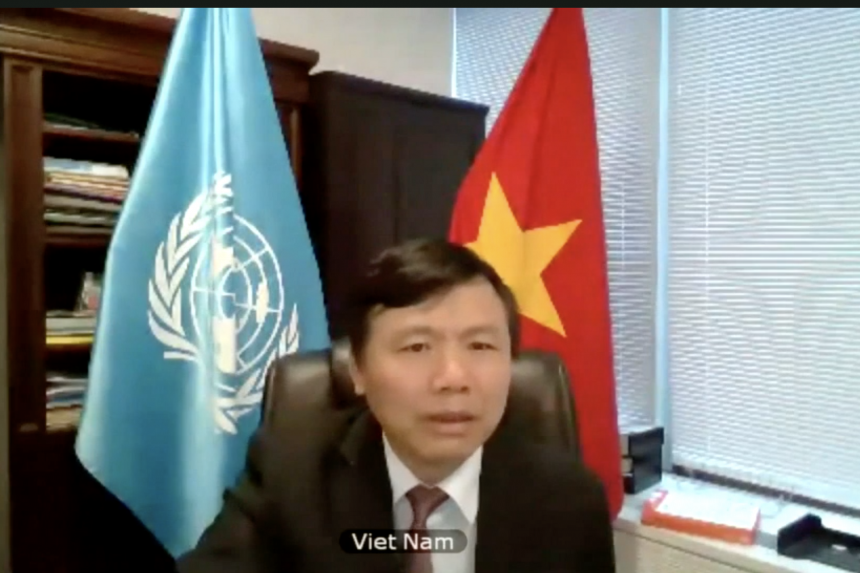 hop truc tuyen hoi dong bao an viet nam keu goi bao ve nguoi dan dac biet la phu nu va tre em o mali