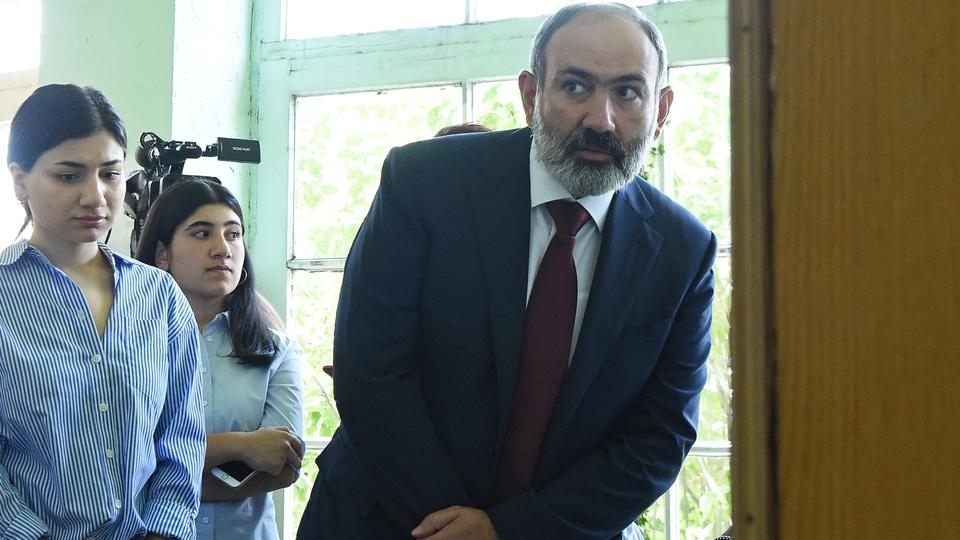 Bầu cử Quốc hội Armenia: 'Cuộc đua song mã' ngã ngũ, khủng hoảng vẫn còn, kẻ thua không phục. (Nguồn: Reuters)