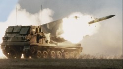 Nga-Ukraine: Kiev cáo buộc Moscow tấn công tên lửa nhằm vào thành phố Dnirpo đông đúc, thông báo tiếp nhận hệ thống tên lửa phóng loạt M270 đầu tiên