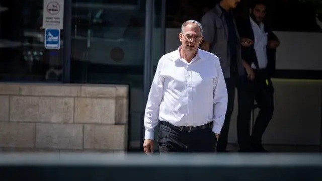 Thêm một nghị sĩ bất ngờ rút lui, 'giọt nước tràn ly', Thủ tướng Israel Benett thừa nhận nguy cơ chính phủ sụp đổ