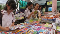 ngay sach viet nam nghi ve van hoa doc