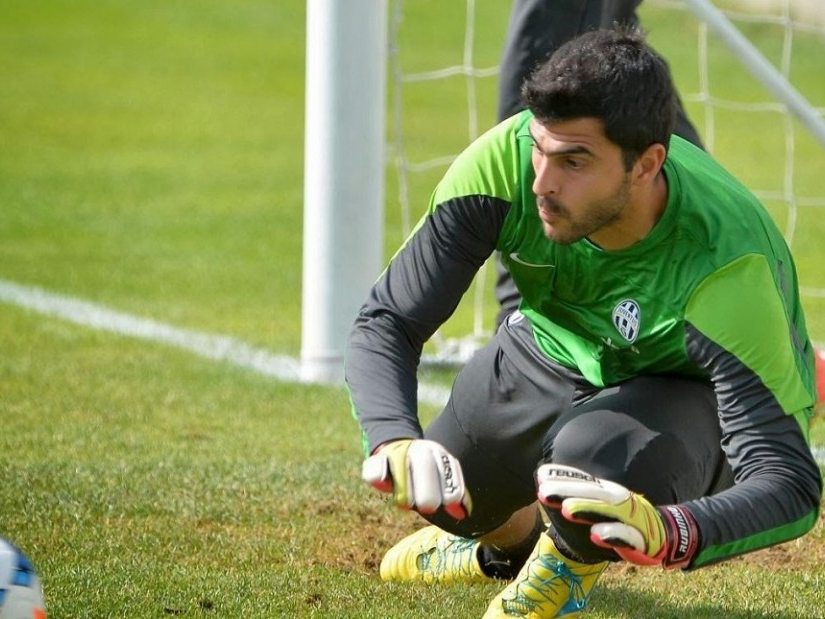 Thủ môn dự bị: Việc nhàn lương cao (Kỳ I)