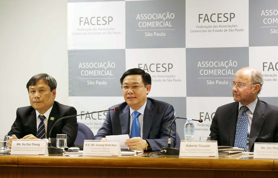 Phó Thủ tướng Vương Đình Huệ kêu gọi đầu tư thương mại tại trung tâm tài chính Nam Mỹ