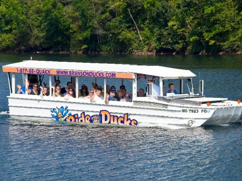 ​Mỹ: Lật tàu tại bang Missouri, nhiều người thiệt mạng