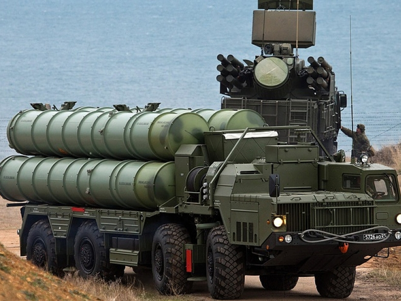 Trung Quốc là khách nước ngoài đầu tiên nhận tên lửa S-400 của Nga