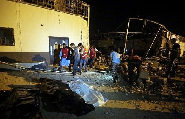 Libya: Không kích trại tạm giam, hơn 100 người thương vong, GNA buộc tội tướng Haftar