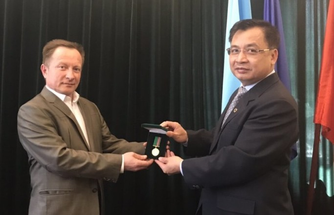 Đại sứ quán Việt Nam làm việc với Cơ quan Biên phòng nhà nước Ukraine