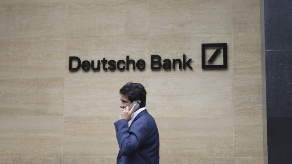 Đức: Khám xét các văn phòng của ngân hàng Deutsche Bank, điều tra hoạt động liên quan rửa tiền