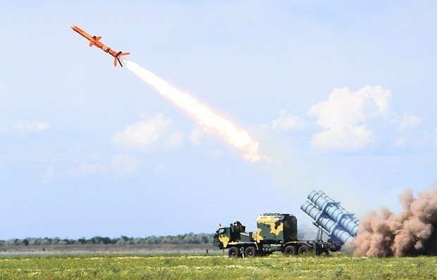 Định lấy lại Crimea từ Nga, Ukraine 'bắn tin' triển khai tên lửa, nói đang 'đợi' để hành động