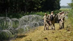 Người di cư tràn vào Lithuania: Vilnius sẽ 'cầu viện' EU xử lý Minks, Mỹ nói Belarus phải hành động ngay