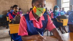 Quan chức Liên hợp quốc kêu gọi 'đưa trẻ em trở lại lớp học ngay bây giờ'