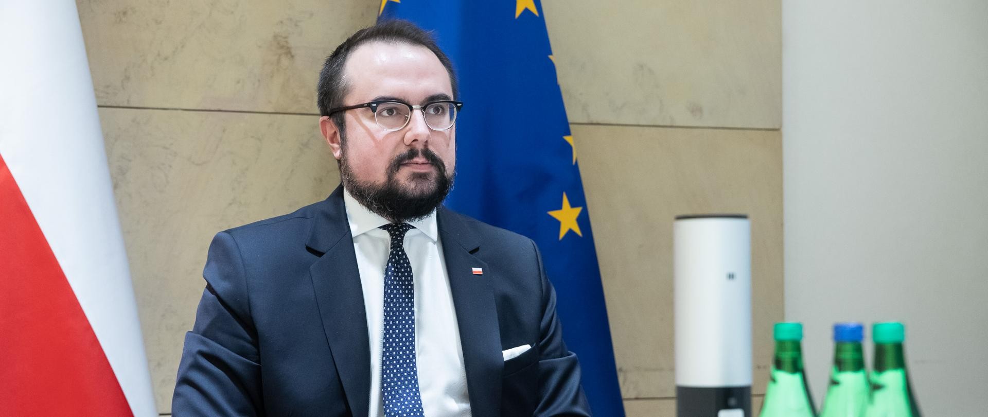 Mâu thuẫn nội bộ: Quốc gia thành viên tố EU bất công, áp dụng tiêu chuẩn kép. (Nguồn: Gov.pl) Mâu thuẫn nội bộ: Quốc gia thành viên tố EU bất công, áp dụng tiêu chuẩn kép. (Nguồn: Gov.pl)