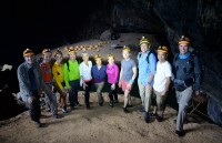 lam ngoai giao van hoa dung dat nang van de mua ban xin cho