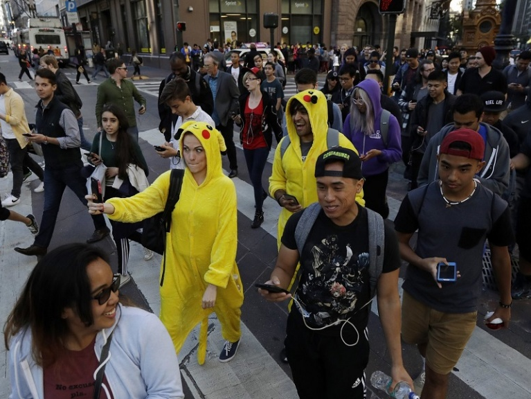 Phía sau “cơn áp thấp” Pokemon Go