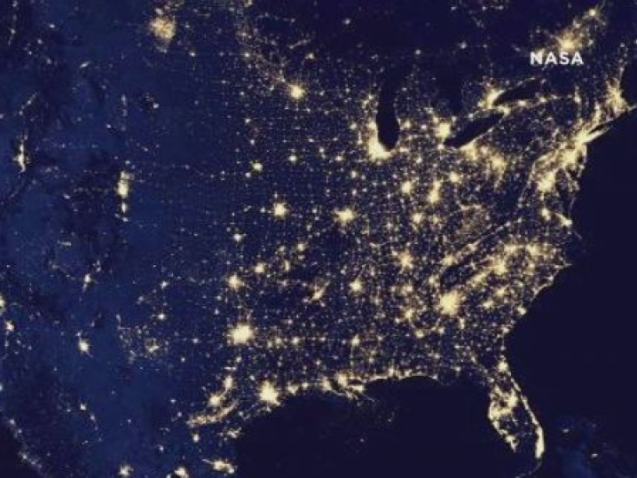 ​Cảnh báo mối nguy hại từ ô nhiễm ánh sáng