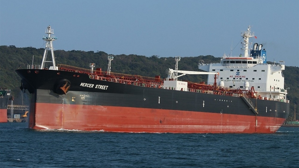 Vụ tấn công tàu chở dầu ngoài khơi Oman: Iran 'hết chịu nổi', đề nghị LHQ vào cuộc; Mỹ khẳng định trừng phạt Tehran