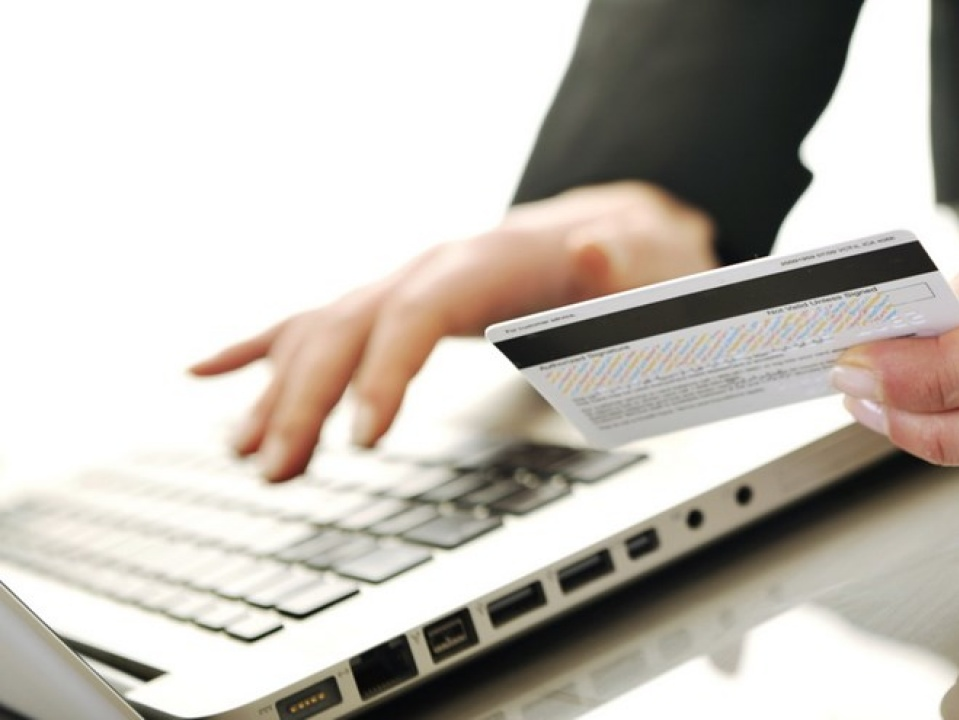 Giữ tiền như giữ lòng tin