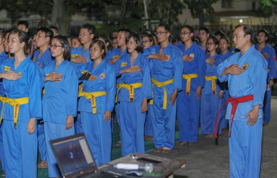 Người phát ngôn Bộ Ngoại giao dạy võ ở trường đại học