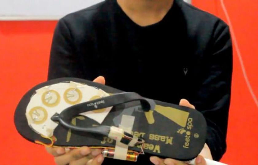 Ấn Độ: Chống tấn công tình dục bằng dép xỏ ngón