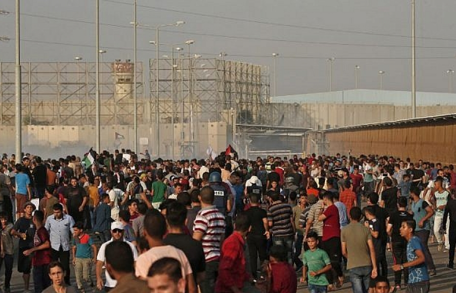 Israel thông báo đóng cửa khẩu trên bộ vào Gaza