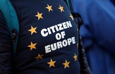 Anh bỏ kế hoạch chấm dứt ngay lập tức quyền tự do đi lại đối với công dân EU