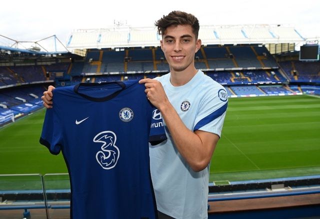 bom-tan-kai-havertz-chinh-thuc-ve-chelsea-buoc-len-ngai-vang-cau-thu-duc-dat-gia-nhat-moi-thoi-dai