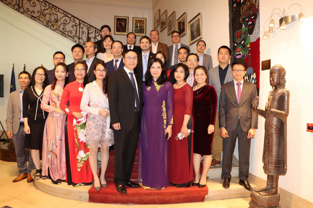 Đại sứ quán Việt Nam tại Bỉ kỷ niệm 75 năm Quốc khánh dai-su-quan-viet-nam-tai-bi-ky-niem-75-nam-quoc-khanh-1