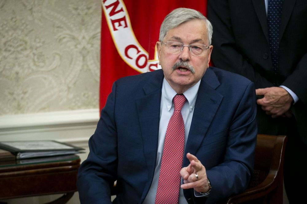 Ngoại trưởng Pompeo tuyên bố Đại sứ Mỹ tại Trung Quốc từ chức ngoai-truong-pompeo-tuyen-bo-dai-su-my-tai-trung-quoc-tu-chuc