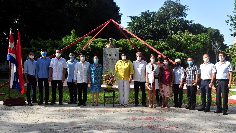 Lễ dâng hoa kỷ niệm Quốc khánh 2/9 tại Cuba