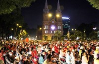 khi thanh pho thom nong