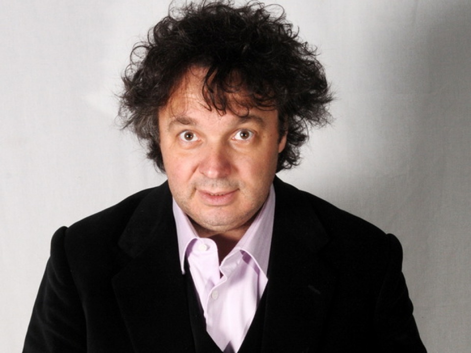 nhac truong phap lung danh chi huy dem nhac serenade