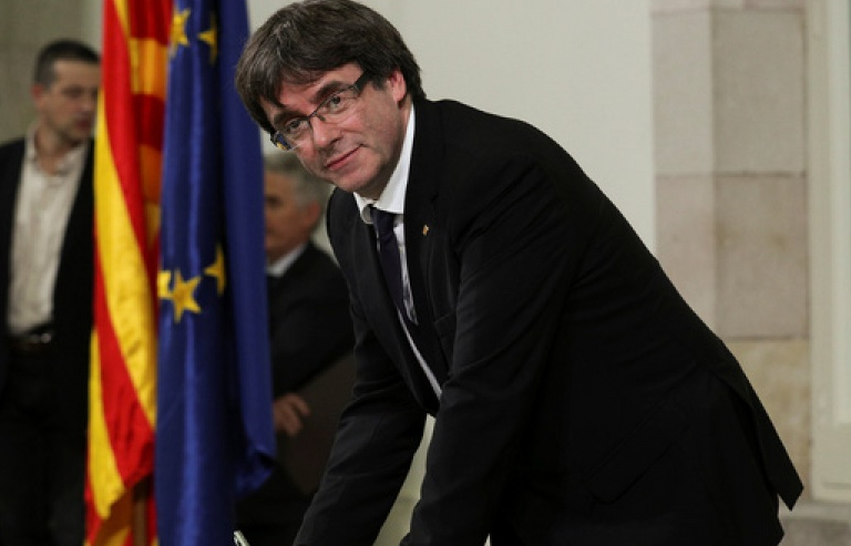 Tây Ban Nha rút dần lực lượng cảnh sát tăng cường khỏi Catalonia