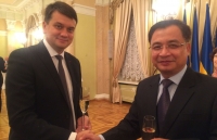 chuyen bay giai cuu day ap nghia tinh viet nam ukraine