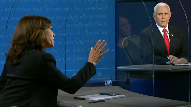 Bầu cử Mỹ 2020: Không 'cãi lộn', không ngắt lời, cuộc đối mặt duy nhất giữa hai Phó tướng có gì?