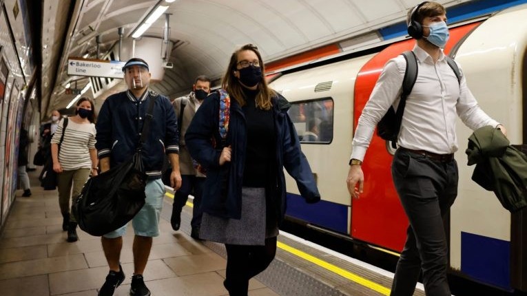 Covid-19: Làn sóng thứ 4 ập vào châu Âu, Italy tăng gấp đôi số ca mắc mới trong một tuần