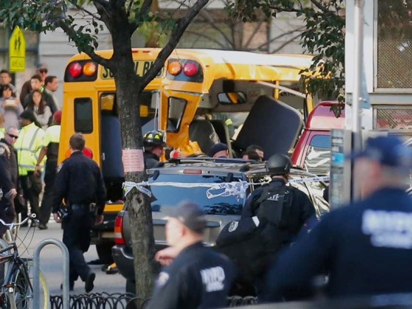 Mỹ tăng cường kiểm tra khách nước ngoài sau khủng bố New York