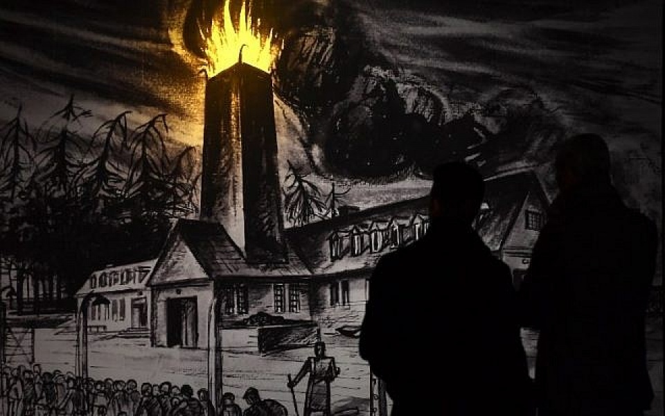 Triển lãm quốc tế đầu tiên về trại tập trung lớn nhất của Đức quốc xã trien lam quoc te dau tien ve trai tap trung lon nhat cua duc quoc xa