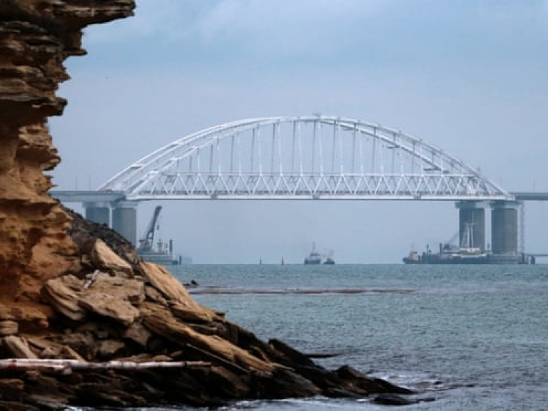 ​Nga: Ukraine chuẩn bị vụ khiêu khích vũ khí hóa học tại miền Đông